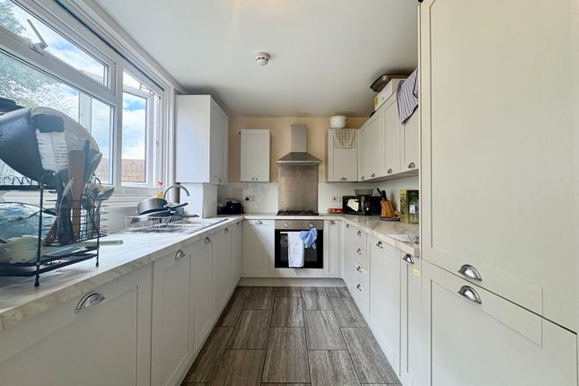 211, Dartford photo 5