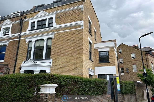 Thumbnail Flat to rent in Princess Crescent, London