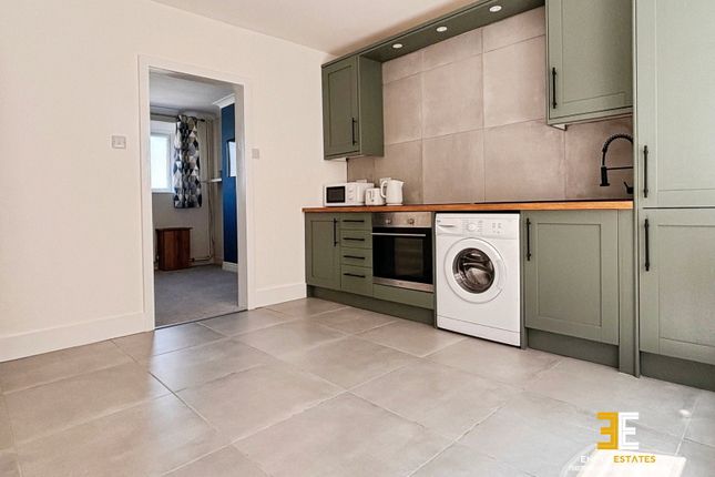 4, Victoria Terrace, Penmaenmawr photo 4