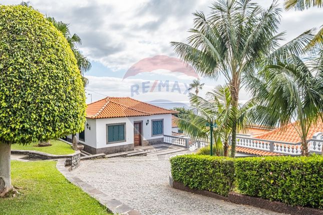 Farmhouse for sale in Street Name Upon Request, Ilha Da Madeira, Funchal, Santa Maria Maior, Pt
