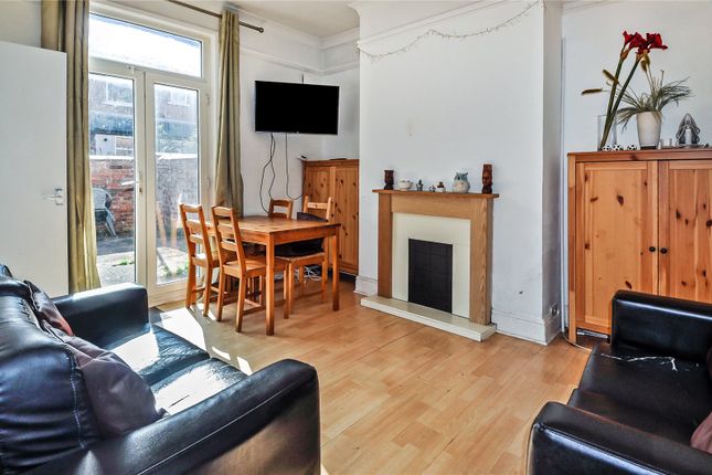 Room 1, 48, Beverly Road, Greater Manchester photo 4