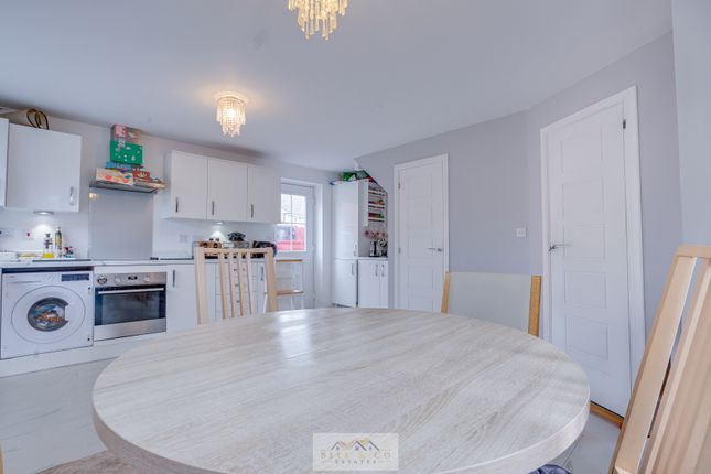 46, Beckwith Grove, Rotherham photo 4