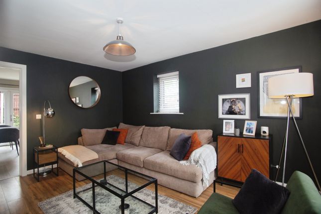 21, Hawkeshead Road, Manchester photo 4