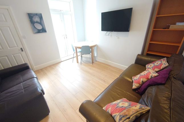 2 Wrenbury Street, Liverpool photo 5