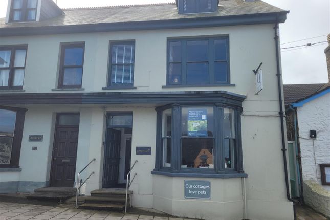 Retail premises to let in Cross Square, St. Davids, Haverfordwest