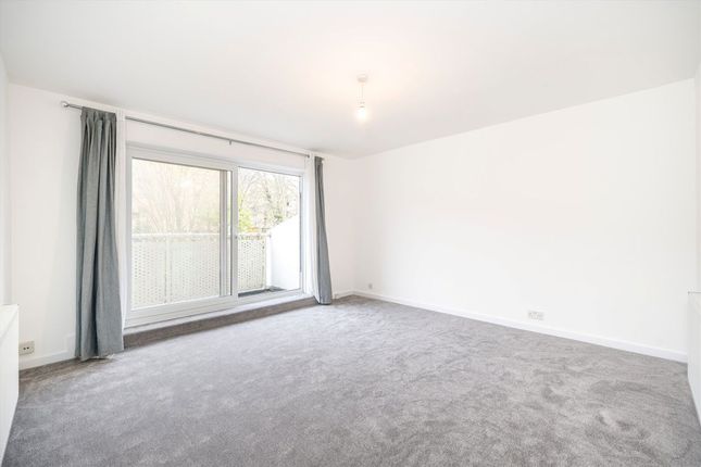 162, Wood Vale, London photo 2