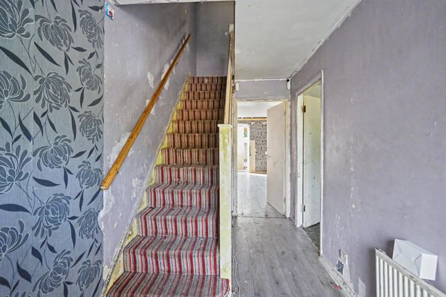 26, Abbotts Close, London photo 5