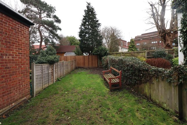 34, Llanvanor Road, London photo 2