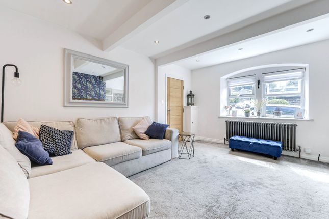 8, Micklefield Lane, Leeds photo 3