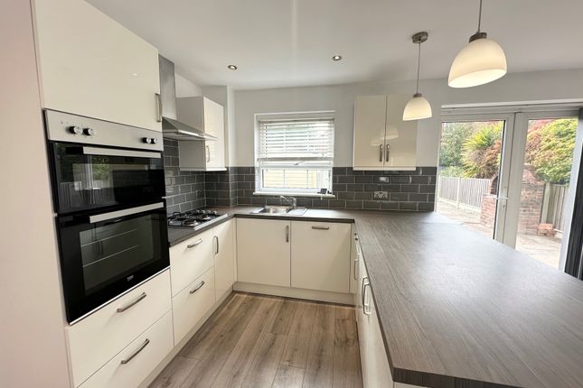 41, Leicester photo 3