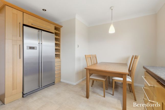 52, Princes Way, Brentwood photo 4