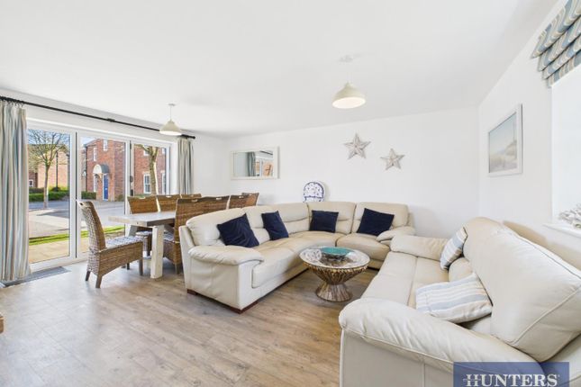 18A, Sunrise Drive, Filey photo 3