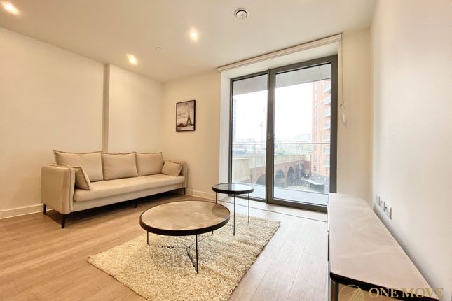 Thumbnail Flat for sale in Exchange Point, Salford