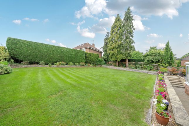 3, St. Huberts Close, Buckinghamshire photo 4