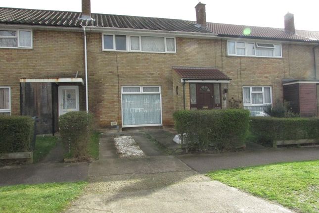 Terraced house to rent in Chells Way, Stevenage