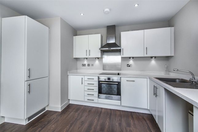 Thumbnail Flat to rent in Meath Crescent, Bethnal Green, London
