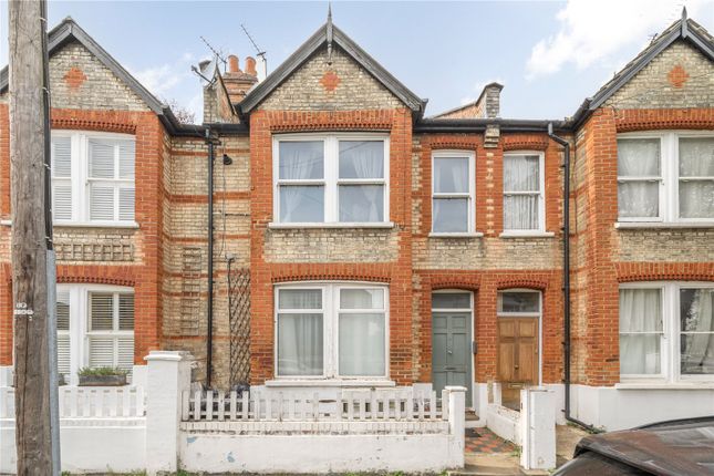 Flat to rent in Becklow Road, London