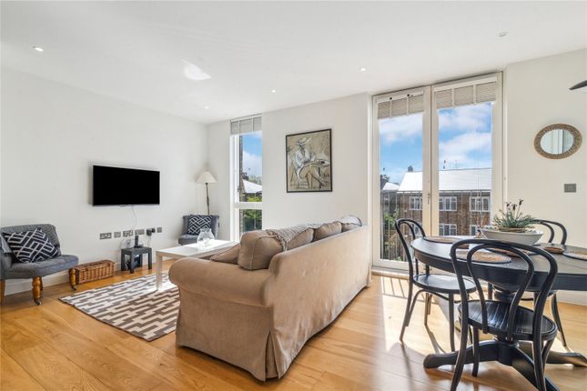 Flat for sale in Chichester Road, London