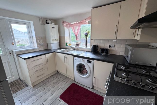 41, Treharne Street, Treorchy photo 3