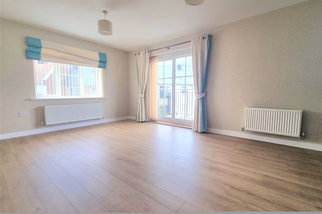 15 Churchill Court,, Eden Road, Sevenoaks photo 2