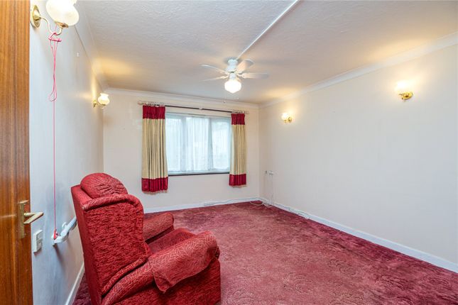 Flat 3, The Mallards, 236, High Street, Southend-on-Sea photo 4
