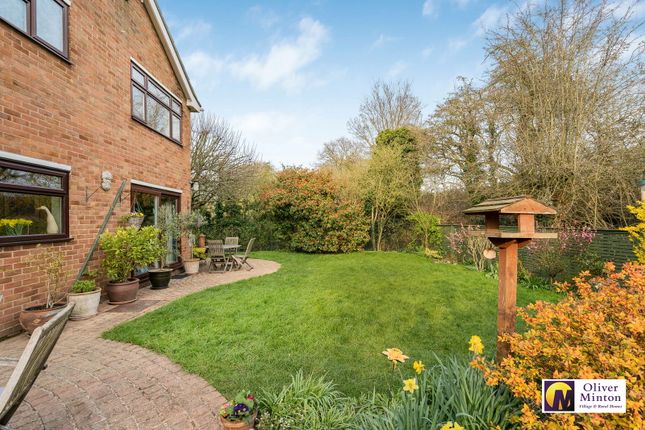 14, The Moat, Puckeridge photo 2