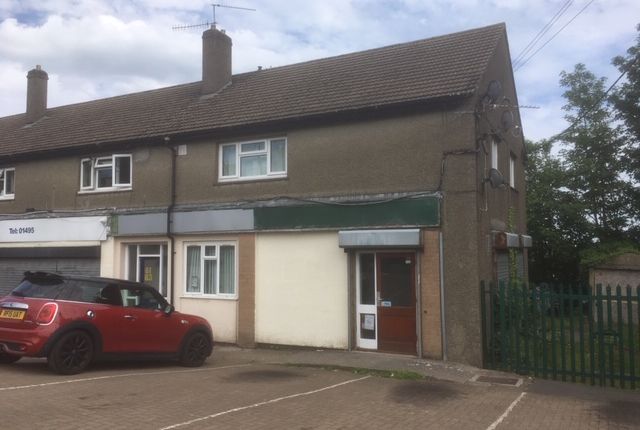 Retail premises to let in The Avenue, Griffithstown
