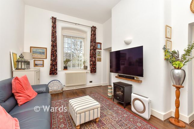 Queens House, Fennel Close, Maidstone photo 2