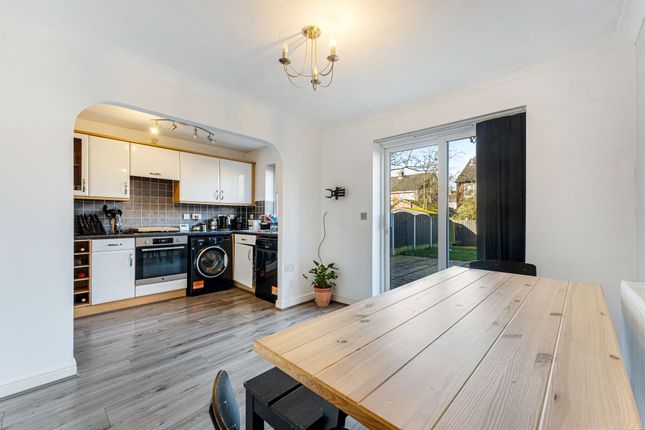 44 Brackenwood Drive, Widnes photo 2