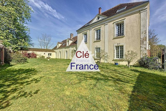 Country house for sale in Beaumont-Les-Autels, Eure-Et-Loire, 28420, France