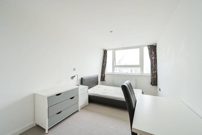 Flat for sale in Rainhill Way, Bow, London