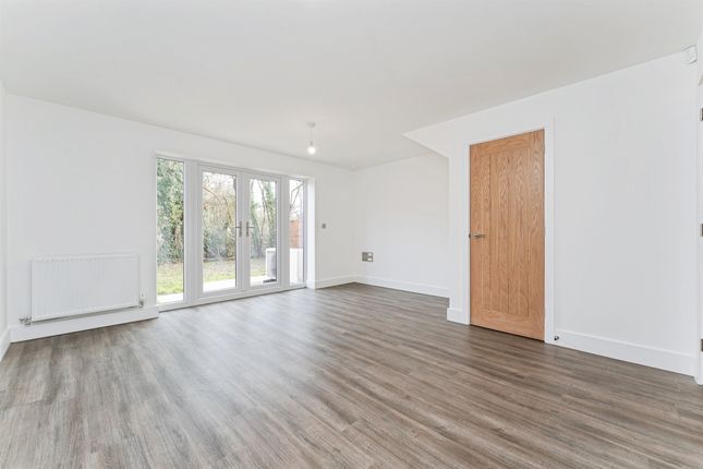 Plot 17, The Maple, The Osiers, Edwards Way, March photo 3