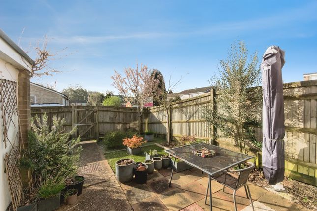 20, Faygate Close, Bexhill-On-Sea photo 2