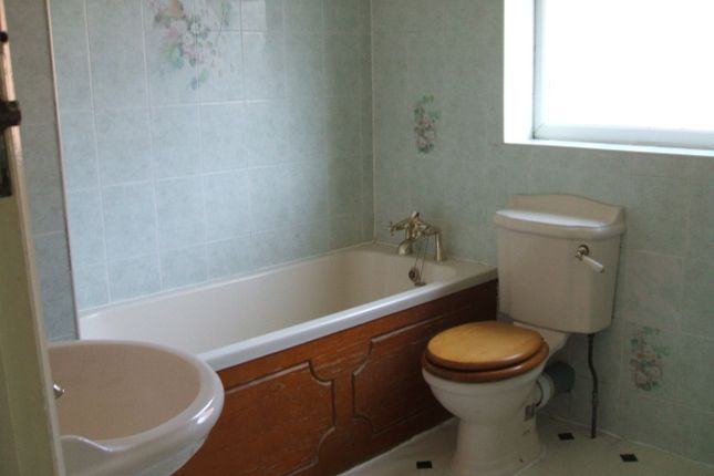 58, Ashlands Road, Stoke On Trent photo 5
