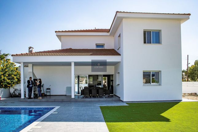 Thumbnail Villa for sale in Alethriko, Cyprus