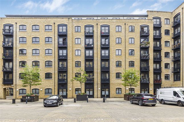Thumbnail Flat for sale in Cayenne Court, London