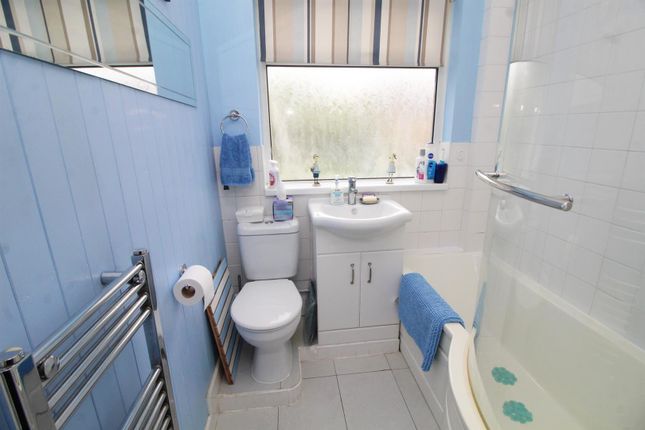 End terrace house for sale in Blackhorse Lane, South Mimms, Potters Bar