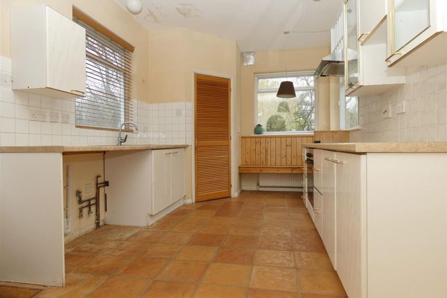 Detached house to rent in Saddleton Road, Whitstable