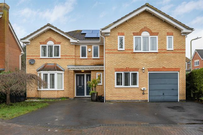 5-bed house on 15, Blackthorn Close, Reading, £765,000