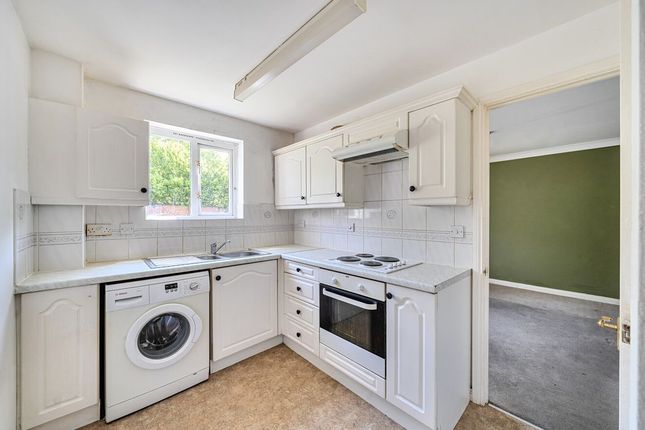 50, Barnum Court Rodbourne, Rodbourne photo 3