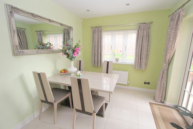 1, Setters Way, Northampton photo 4