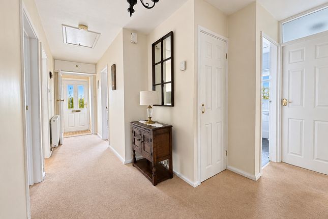 15, Bullwood Road, Hockley photo 4