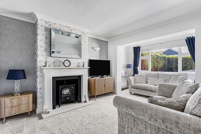 37, Mayfield Avenue, Grove photo 3