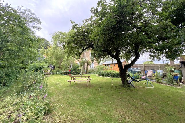 Pound Cottage , Shalford Road, Rayne photo 3