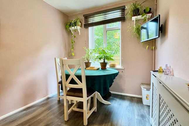 25, Boscobel Road, Market Drayton photo 3