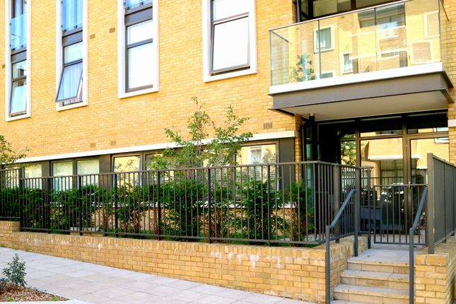 Flat to rent in Boulogne House, Frazer Nash Close, Isleworth