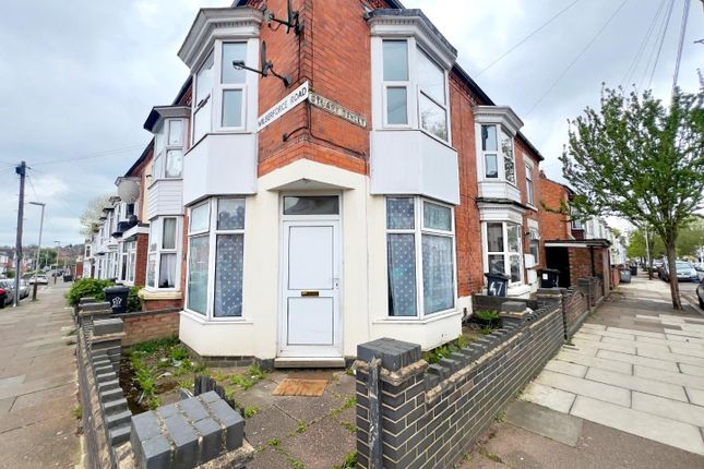 Thumbnail End terrace house for sale in Stuart Street, Leicester