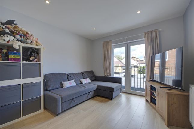 Flat 1, 51, Upper Wickham Lane, Welling photo 4