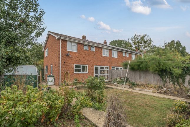 11, Ribble Close, Gloucester photo 2