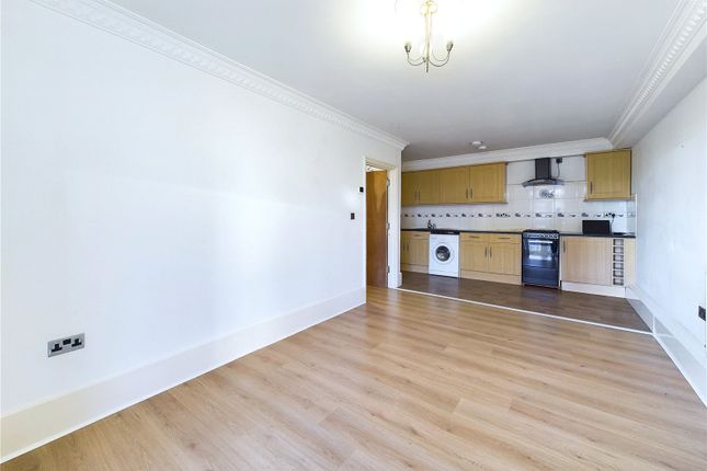 Upton Lane, Forest Gate, London photo 4